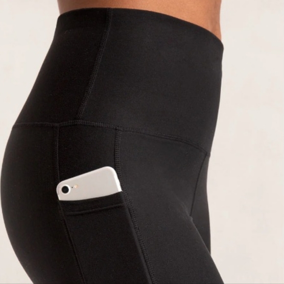 Shapermint active leggings with pockets - Picture 2 of 4